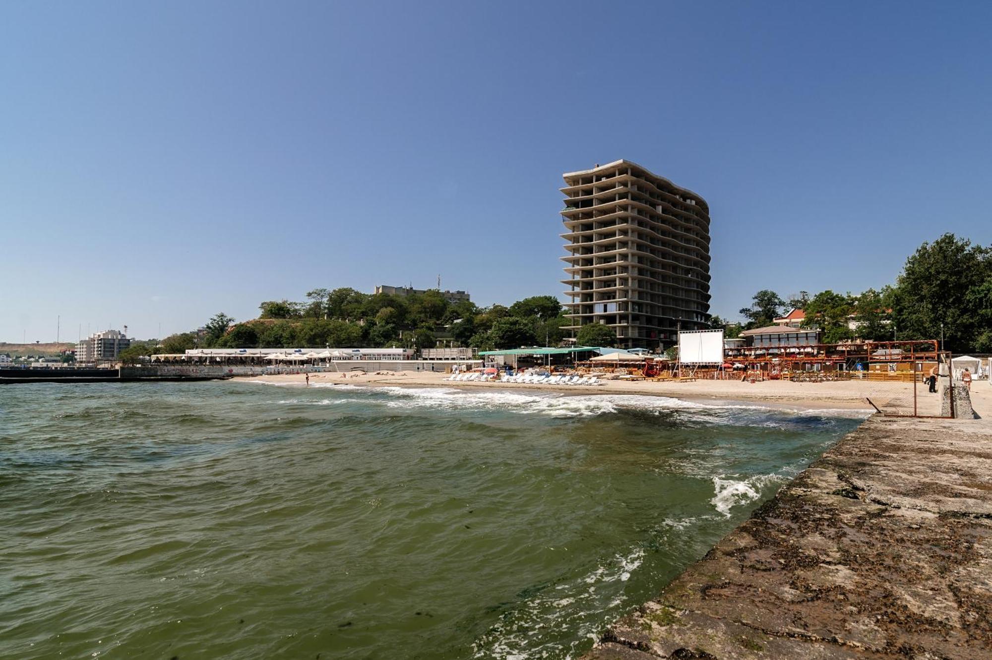 Club Marine Apart Odesa Exterior photo