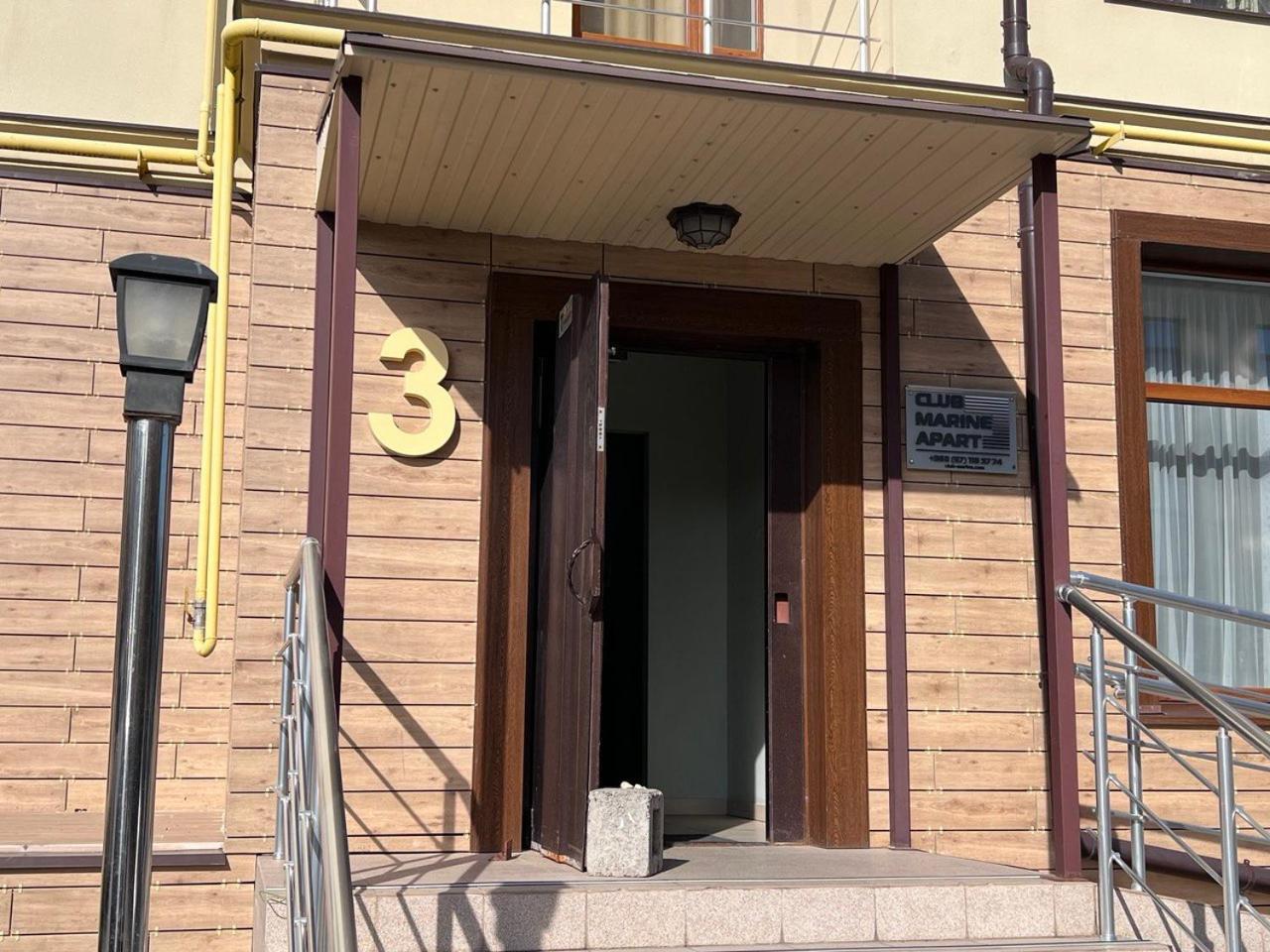 Club Marine Apart Odesa Exterior photo